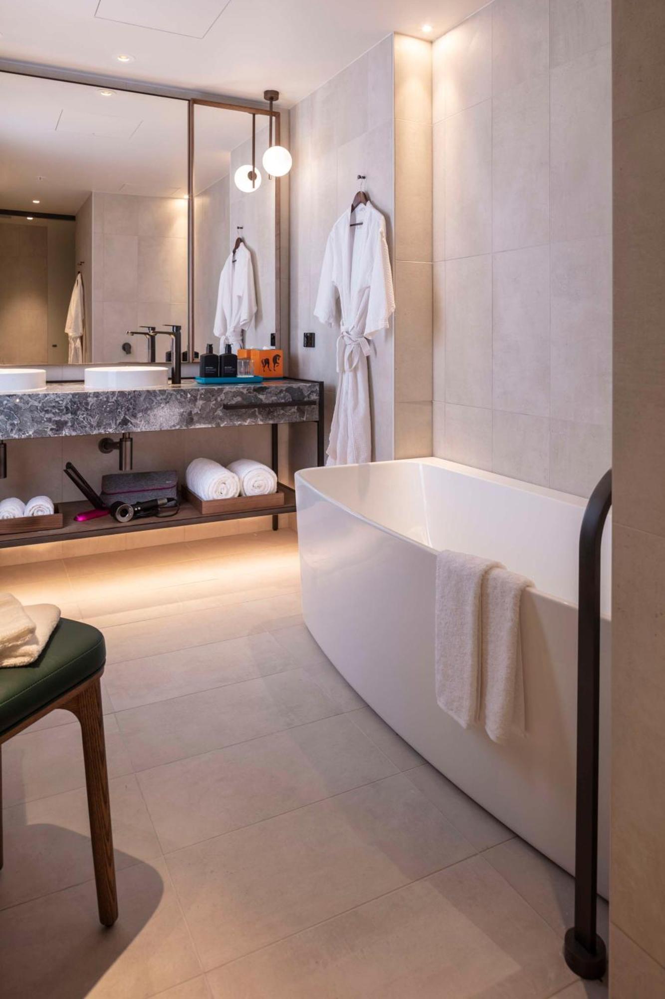 Next Hotel Melbourne, Curio Collection By Hilton Екстериор снимка