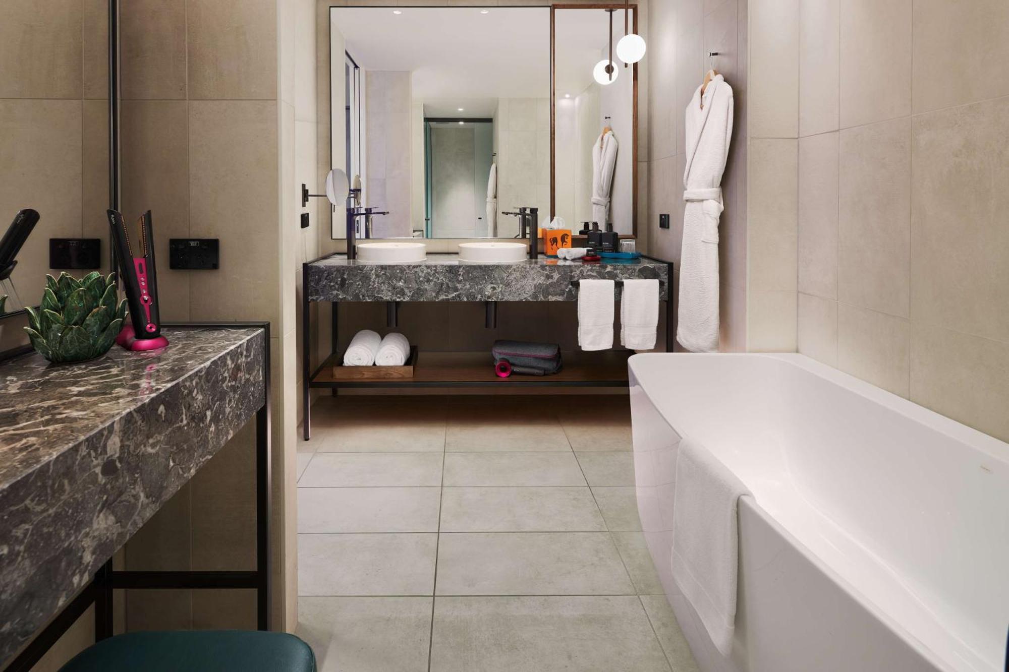 Next Hotel Melbourne, Curio Collection By Hilton Екстериор снимка