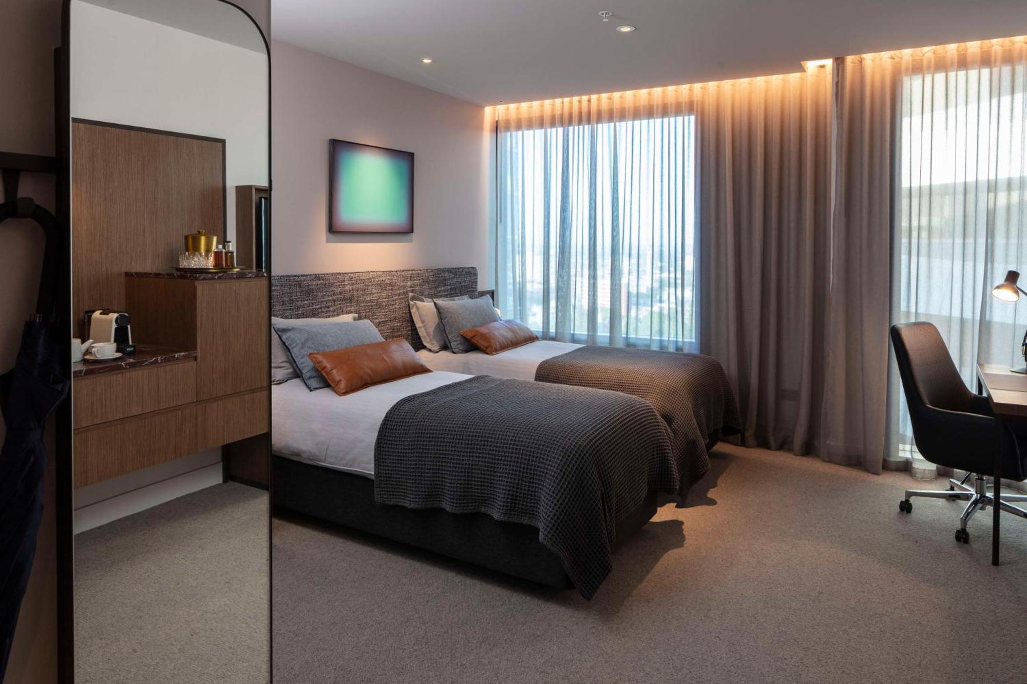 Next Hotel Melbourne, Curio Collection By Hilton Екстериор снимка