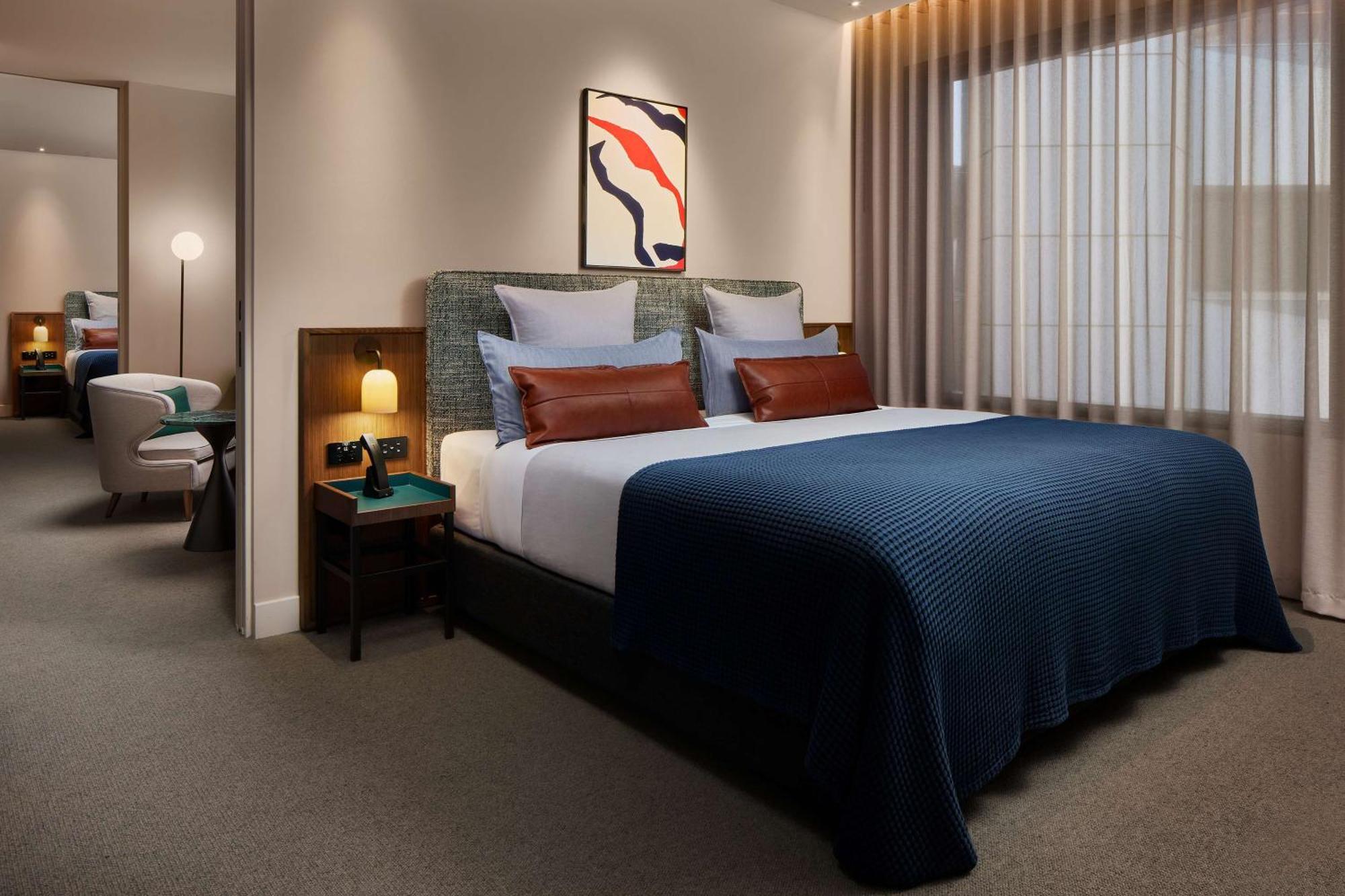 Next Hotel Melbourne, Curio Collection By Hilton Екстериор снимка